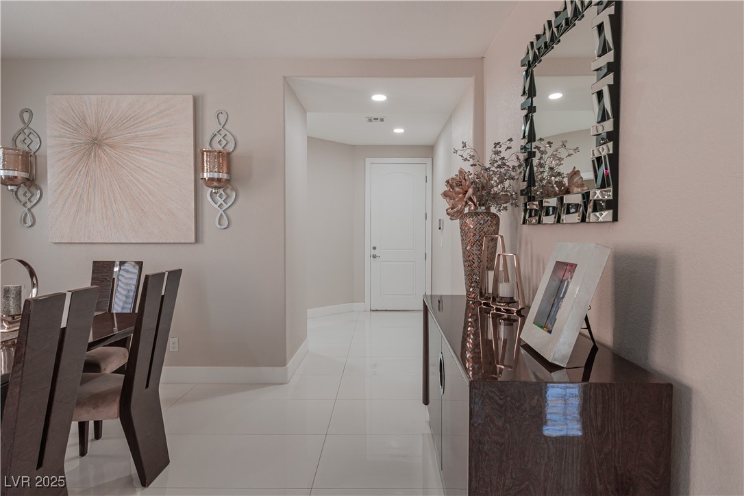 6788 Lavender Sky Court Property Photo 5