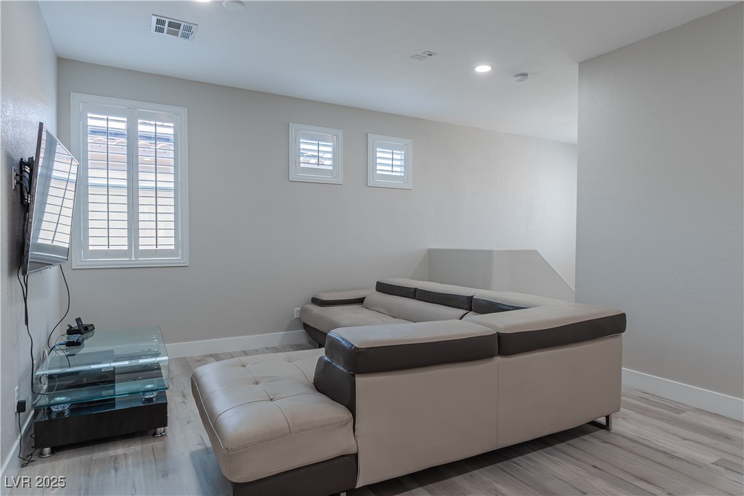 6788 Lavender Sky Court Property Photo 18