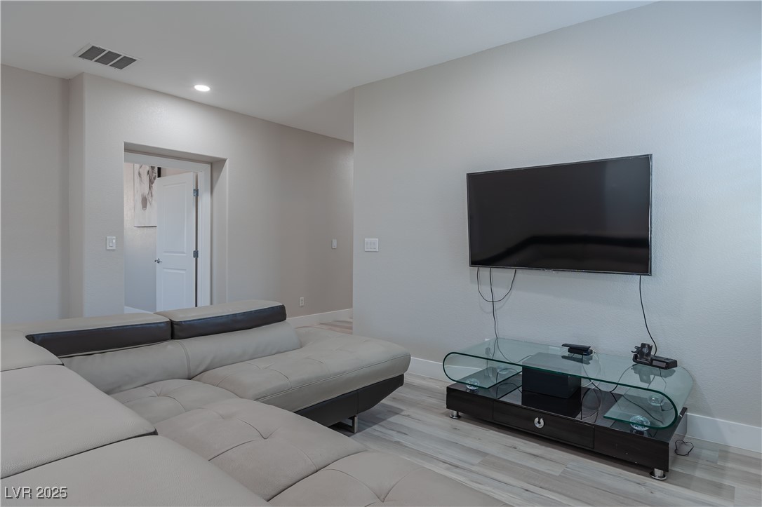 6788 Lavender Sky Court Property Photo 20