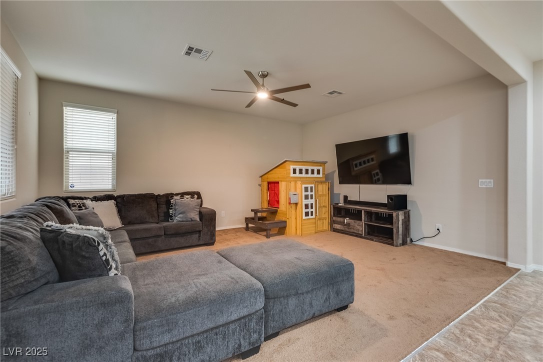 5835 Rustic Prairie Street Property Photo 17