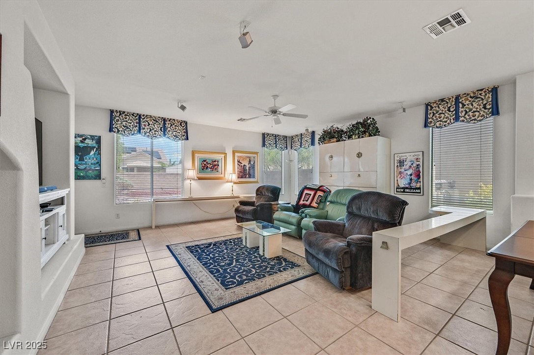 8216 Wooden Windmill Court Property Photo 15