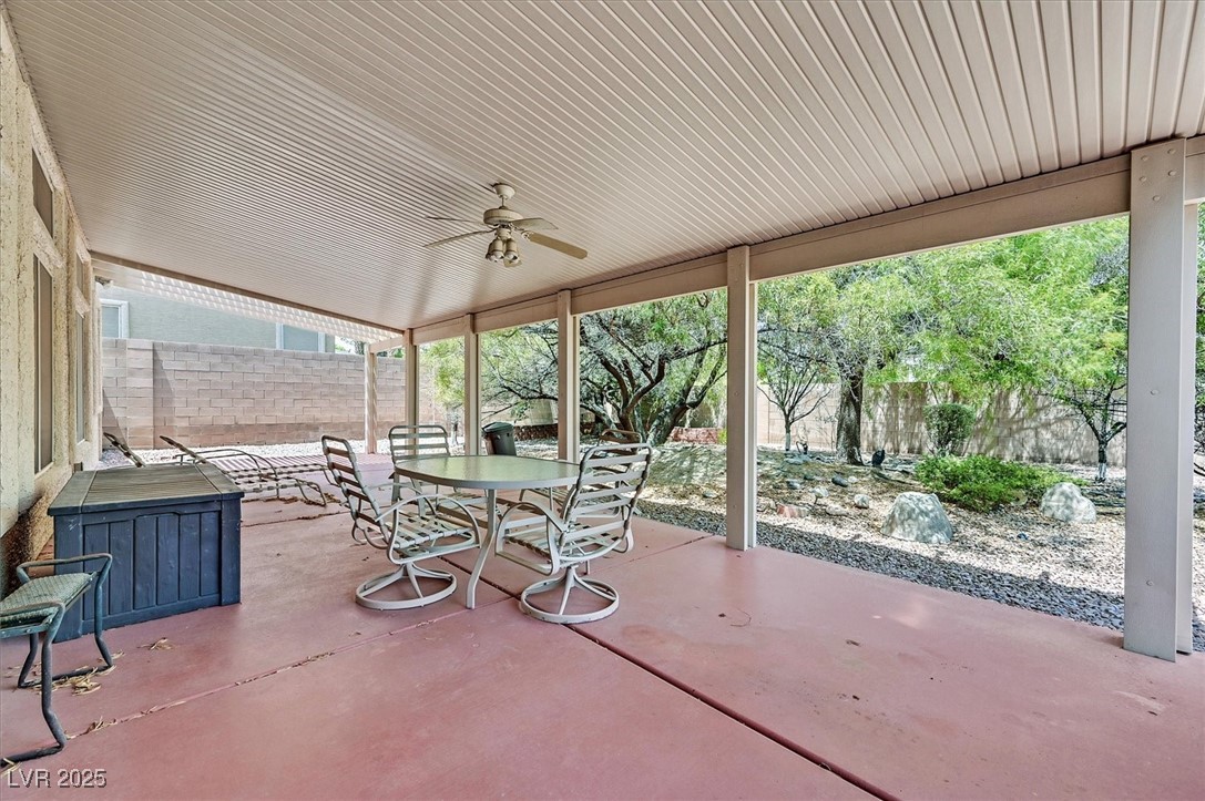 8216 Wooden Windmill Court Property Photo 30