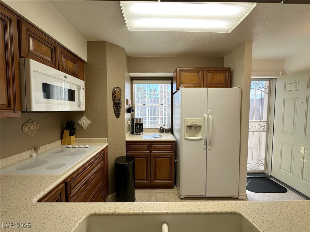 2076 Mesquite Lane 302 Property Photo 10