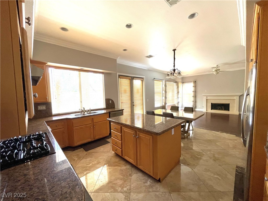 1813 Francisco Peak Place Property Photo 10
