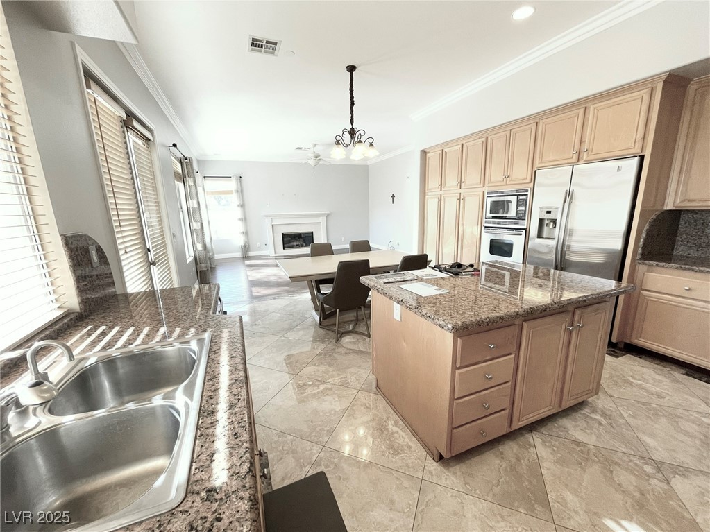 1813 Francisco Peak Place Property Photo 11
