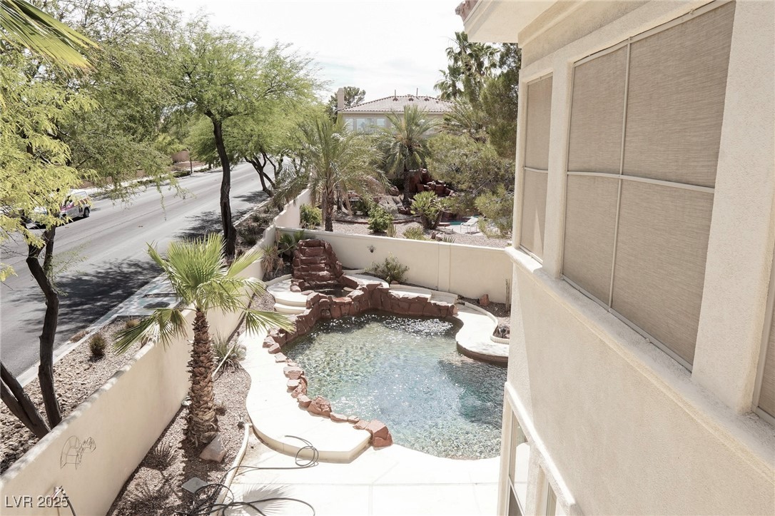 1813 Francisco Peak Place Property Photo 36