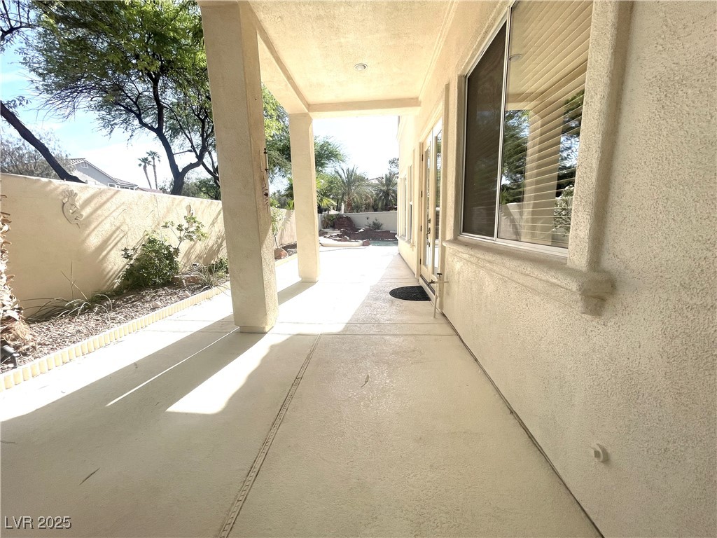 1813 Francisco Peak Place Property Photo 48