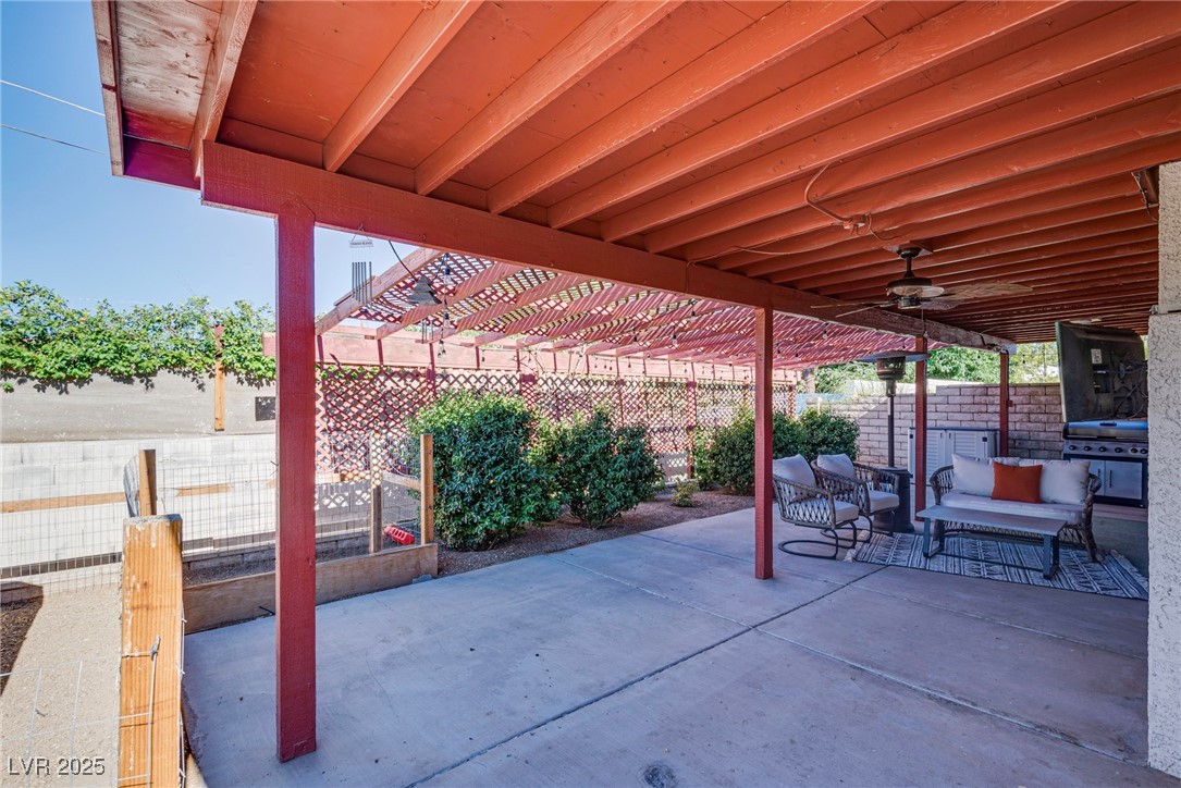 5242 Dickens Drive Property Photo 30