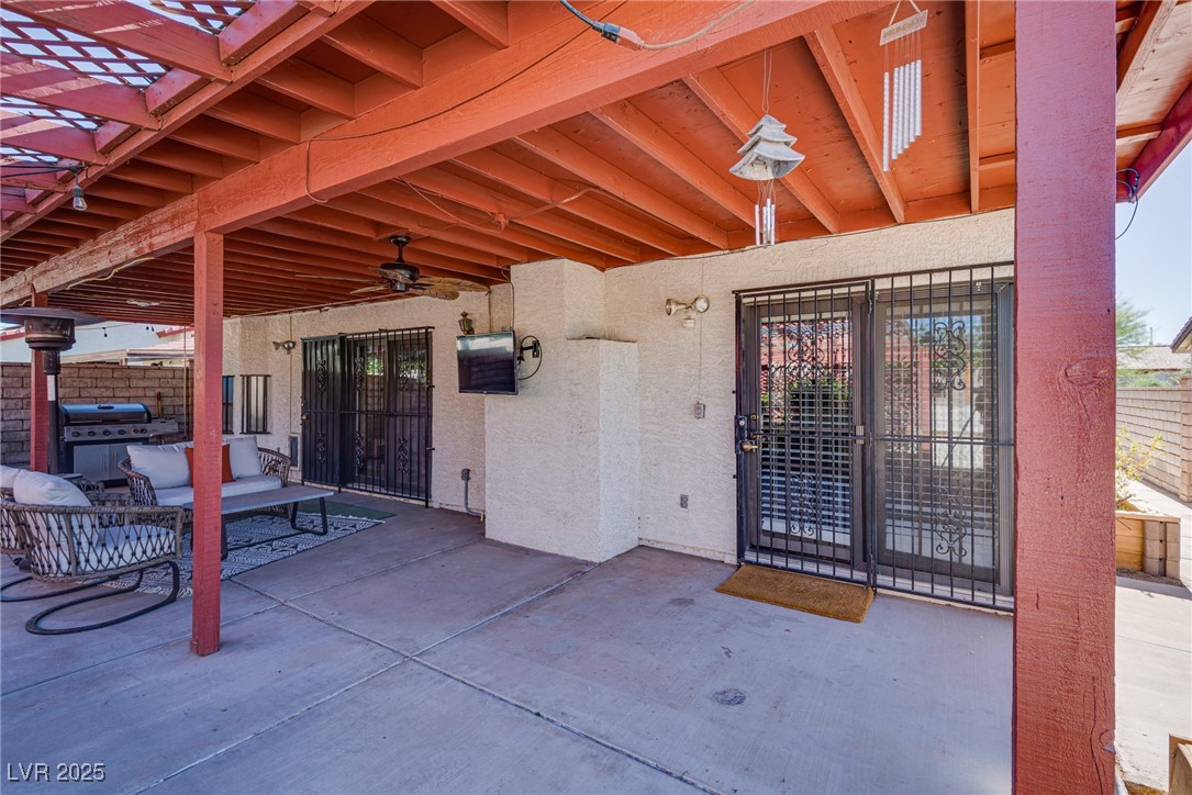 5242 Dickens Drive Property Photo 31
