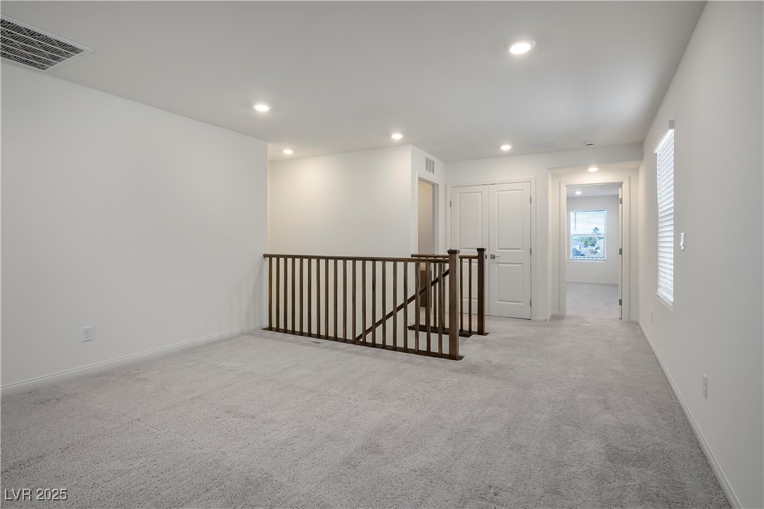 7318 Golden Acre Avenue Property Photo 10
