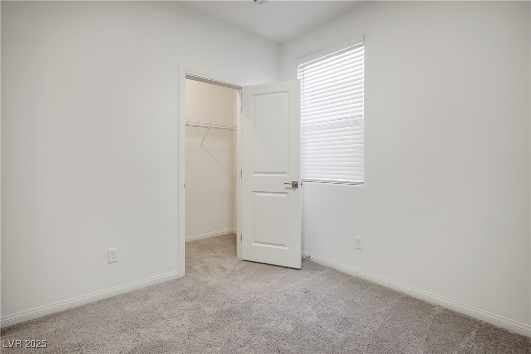 7318 Golden Acre Avenue Property Photo 11