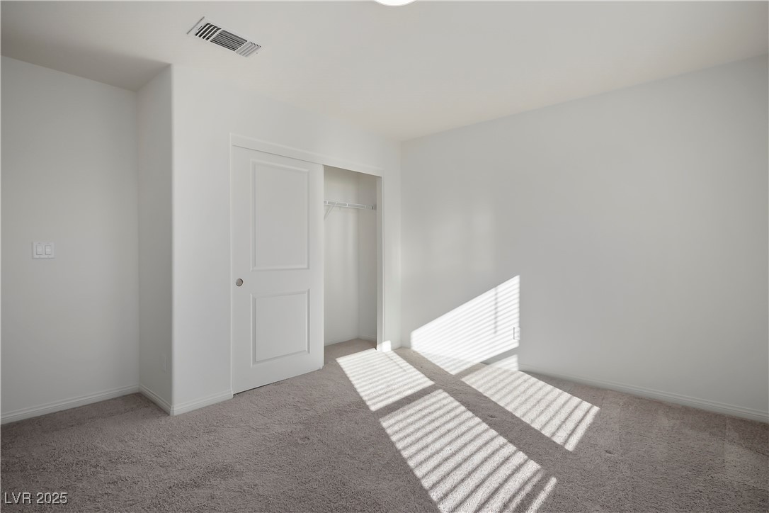 7318 Golden Acre Avenue Property Photo 14