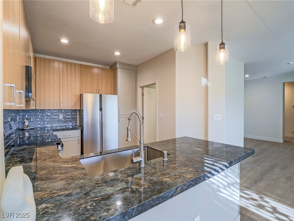 1510 Fieldbrook Street Property Photo 25