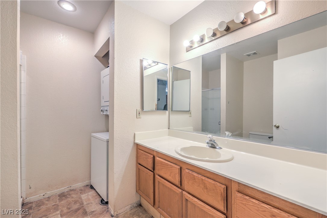 6861 Tamarus Street 203 Property Photo 6