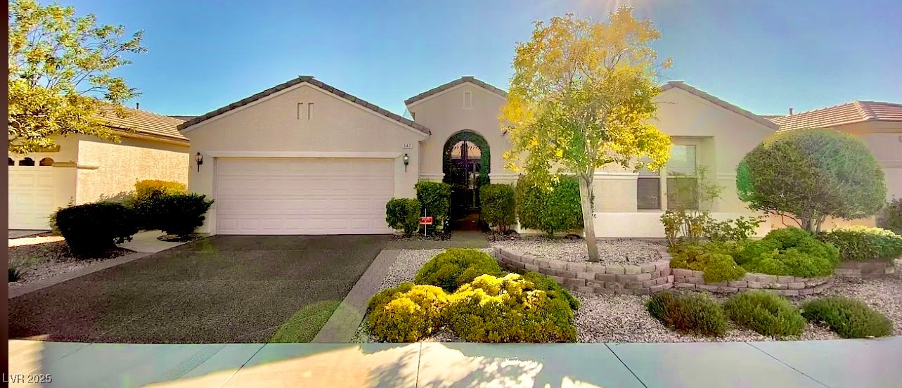547 Mountain Links Drive Property Photo 1