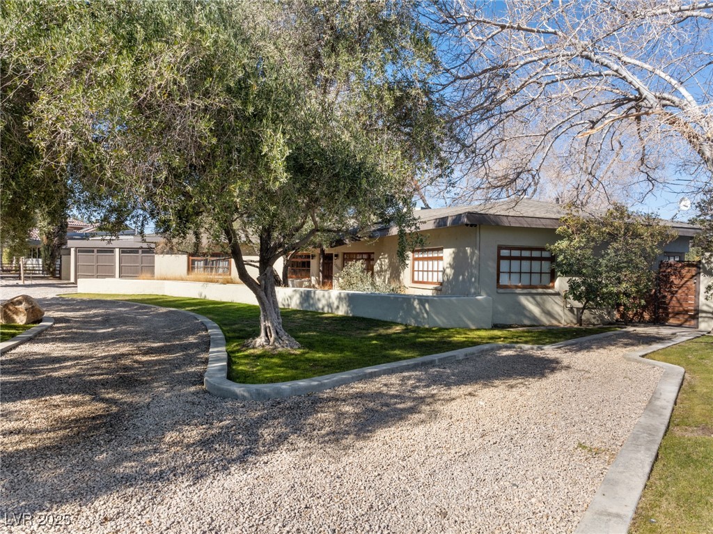 2800 Ashby Avenue Property Photo 2