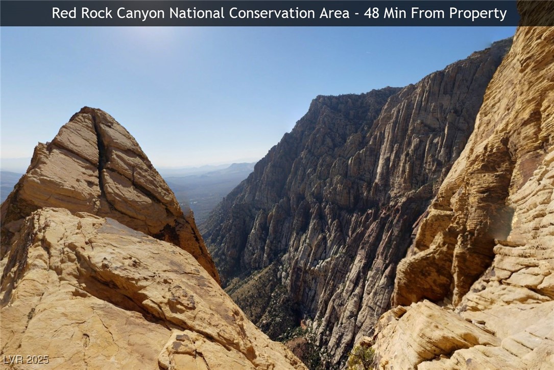 241 East Quince Lane Property Photo 21