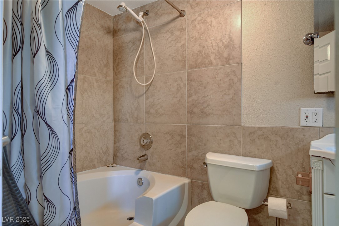 132 Continental Avenue Property Photo 35