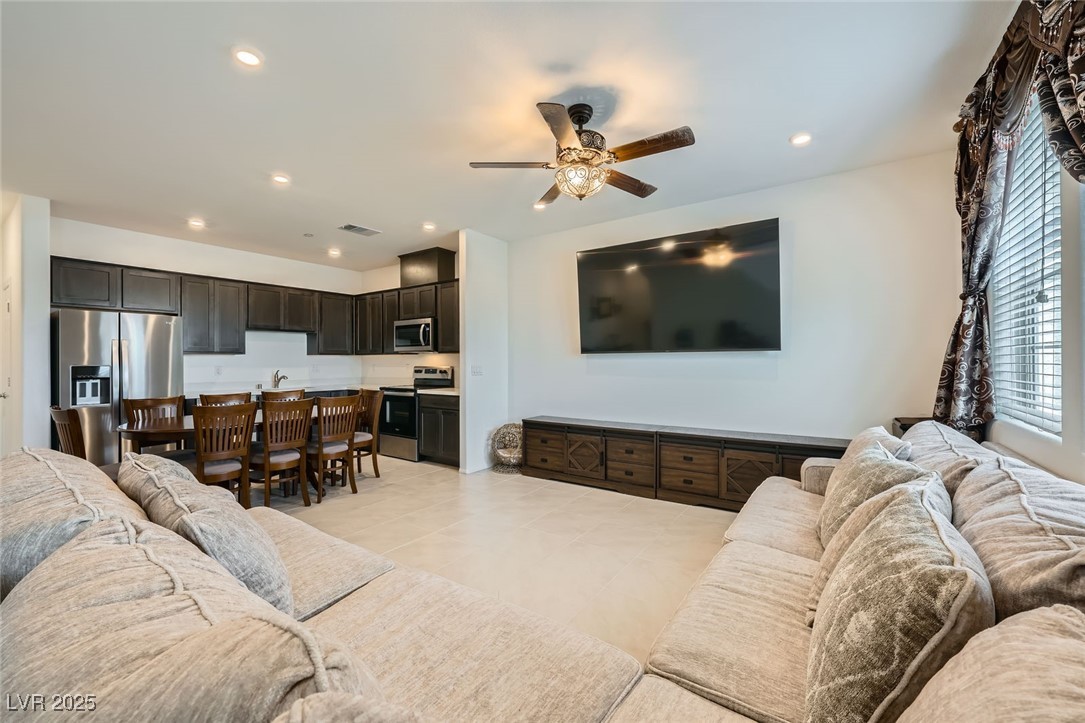 6521 Taffrail Avenue Property Photo 14