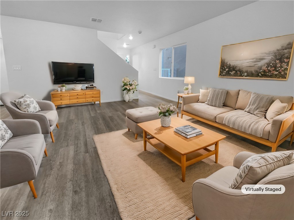 9133 Black Beauty Street Property Photo 2