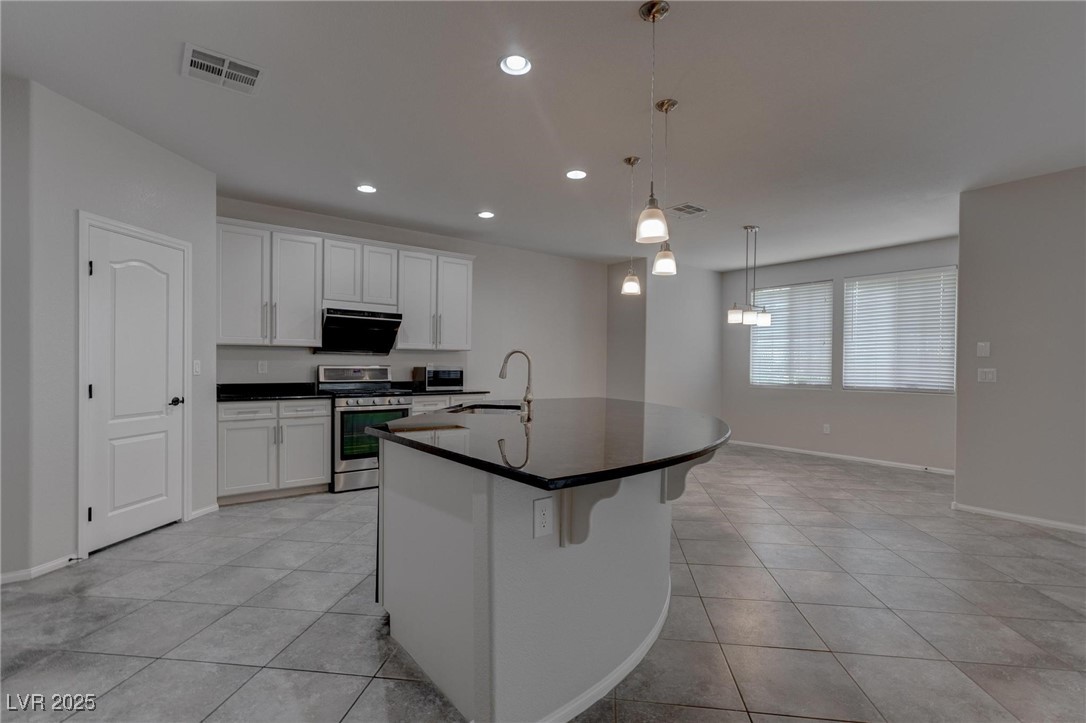 10273 Aragon Crown Road Property Photo 7