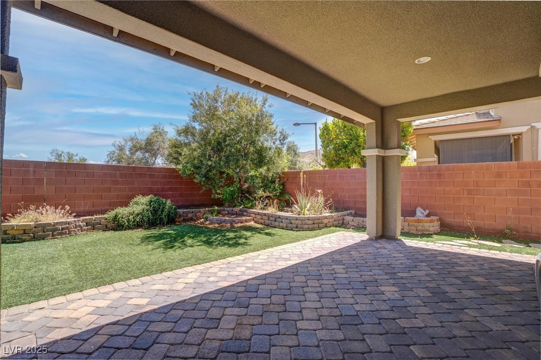 10273 Aragon Crown Road Property Photo 39