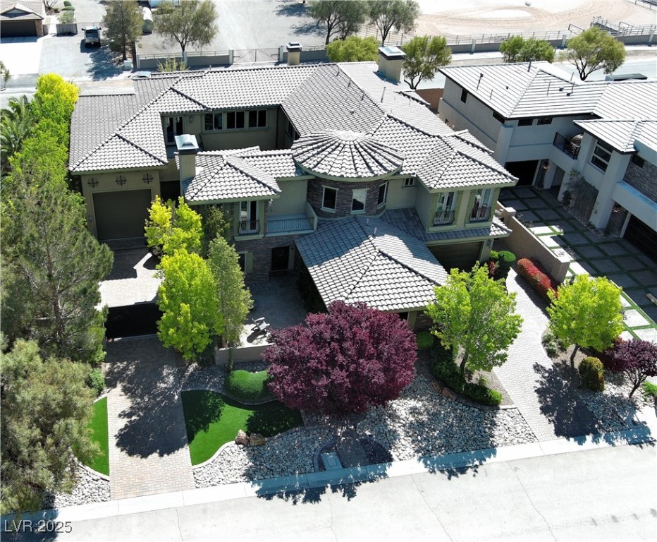 4450 Palisades Canyon Circle Property Photo 2