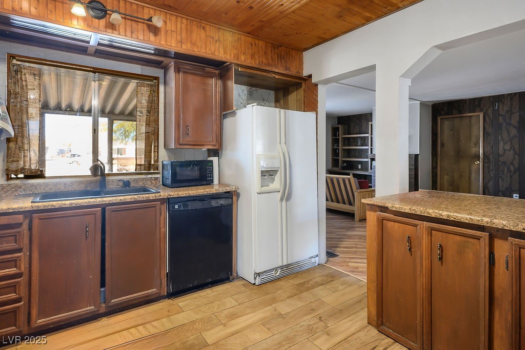 4201 Jasper Avenue Property Photo 36