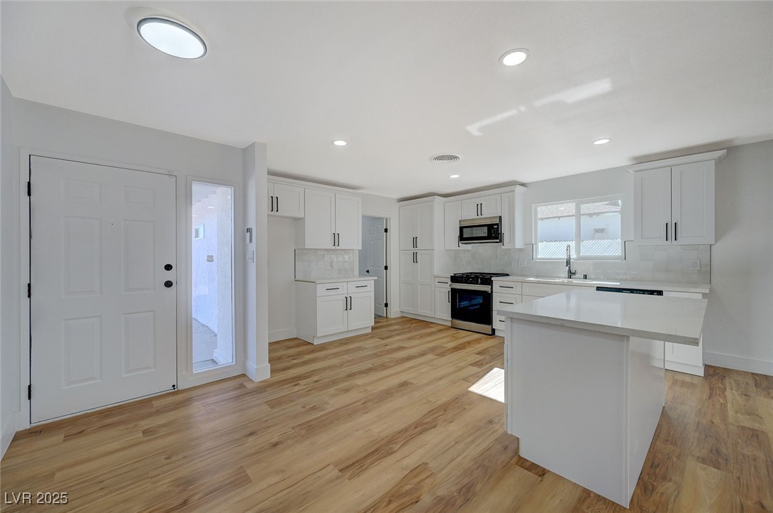 4173 Crater Street Property Photo 6
