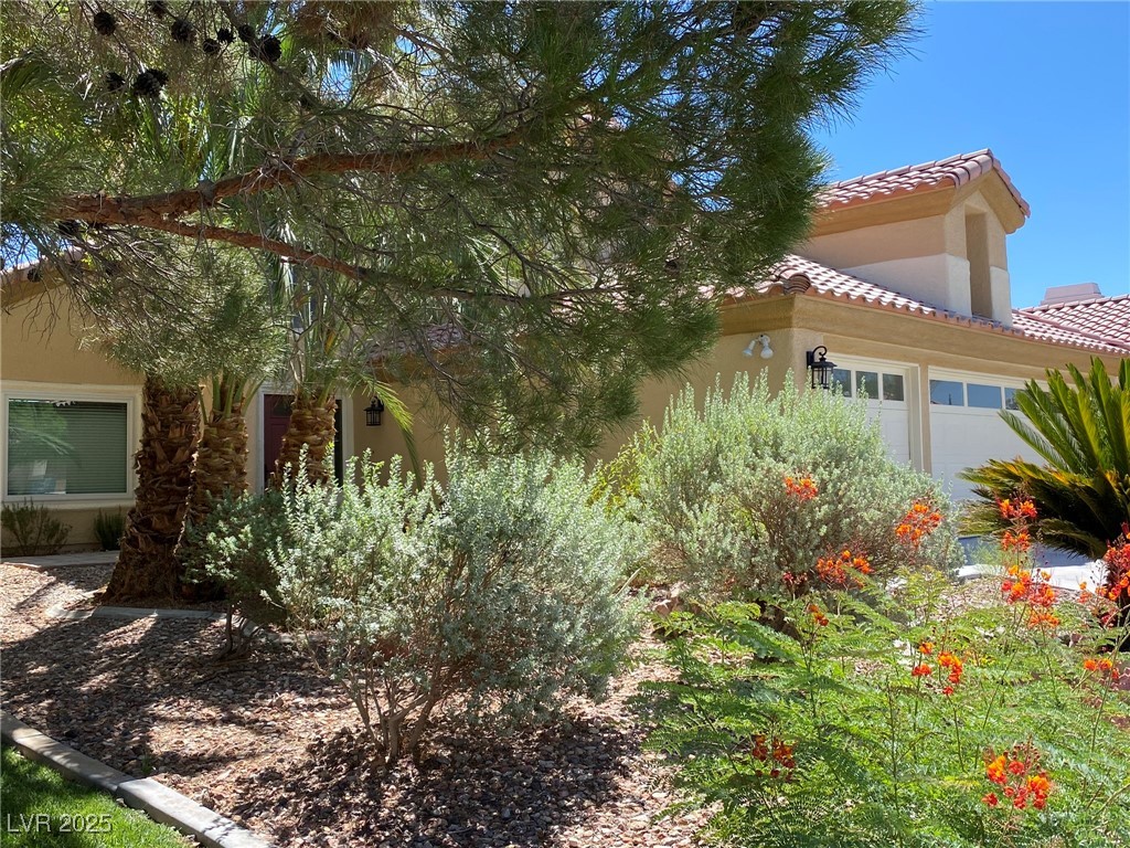 2908 Channel Bay Drive Property Photo 2