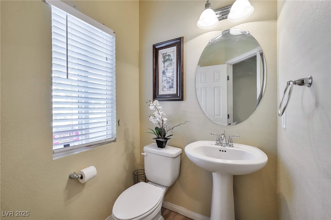 5993 Lambert Bridge Avenue Property Photo 4