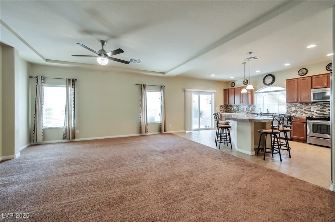 5993 Lambert Bridge Avenue Property Photo 6