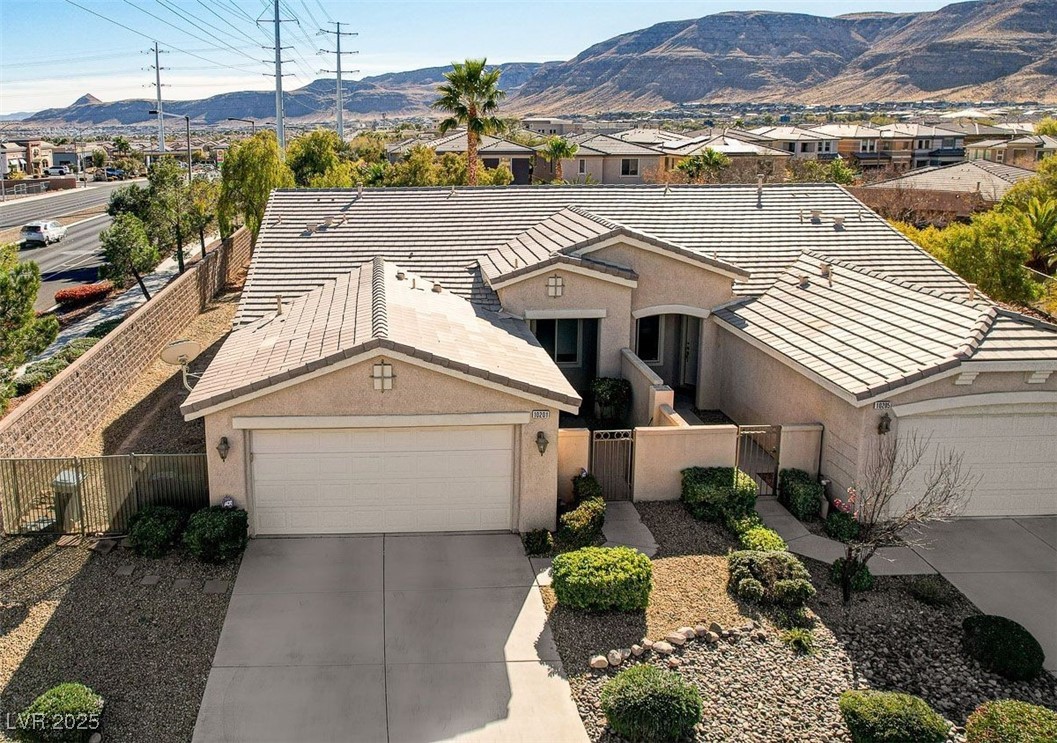 10201 Premia Place Property Photo 1