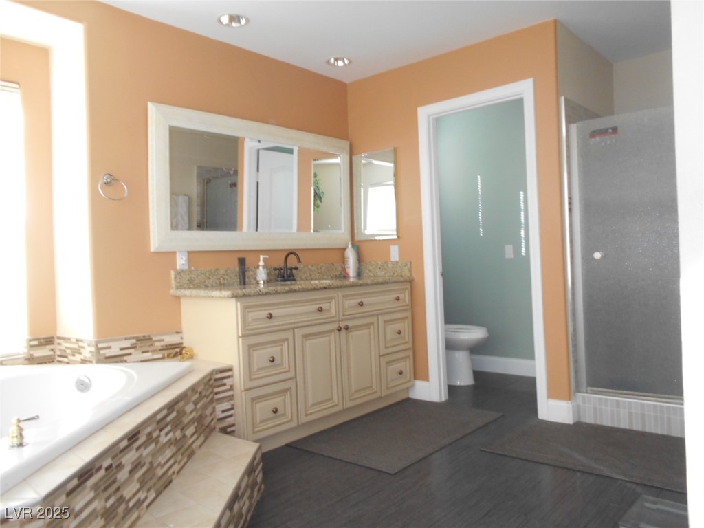 8317 Opal Cove Drive Property Photo 10