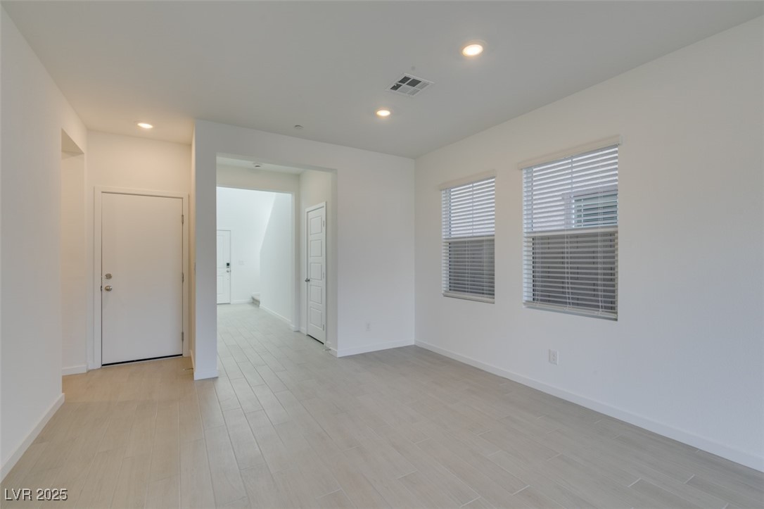 405 Isla Enclave Way Property Photo 10