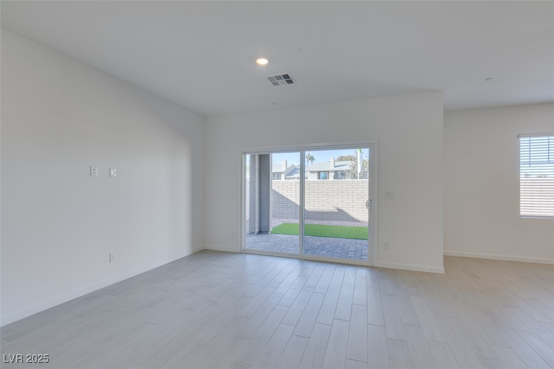 405 Isla Enclave Way Property Photo 11