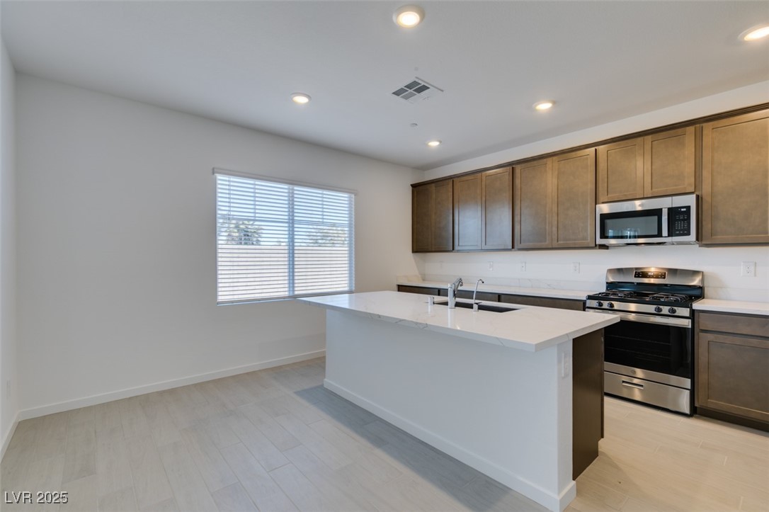 405 Isla Enclave Way Property Photo 18