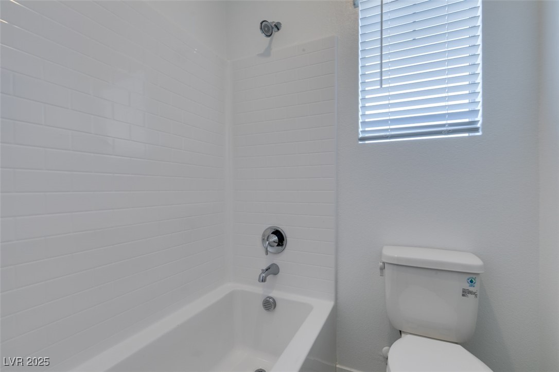 405 Isla Enclave Way Property Photo 31