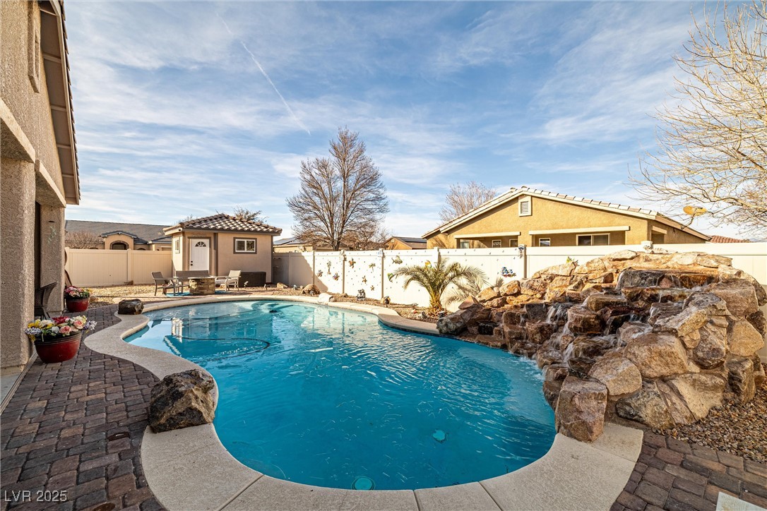 2540 East Sparrow Way Property Photo 40