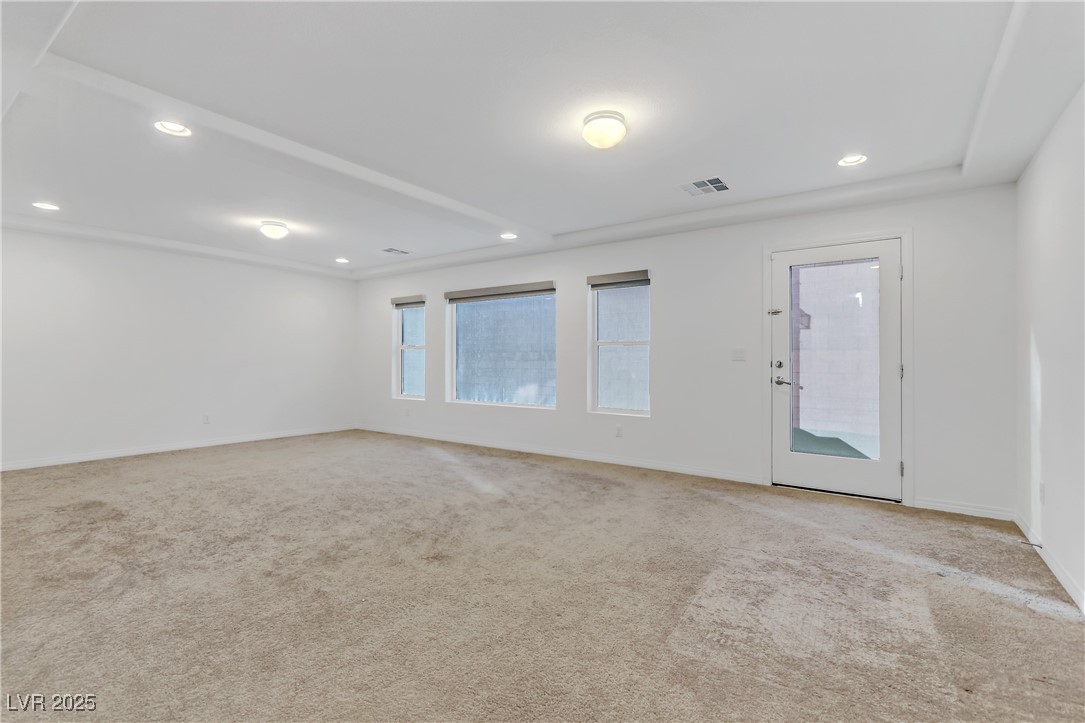 7075 Jasper Hill Way Property Photo 7