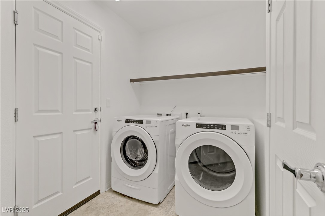 7075 Jasper Hill Way Property Photo 11