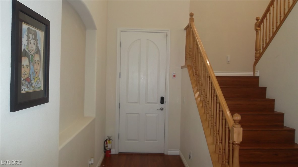40 Peak Villa Avenue Property Photo 3
