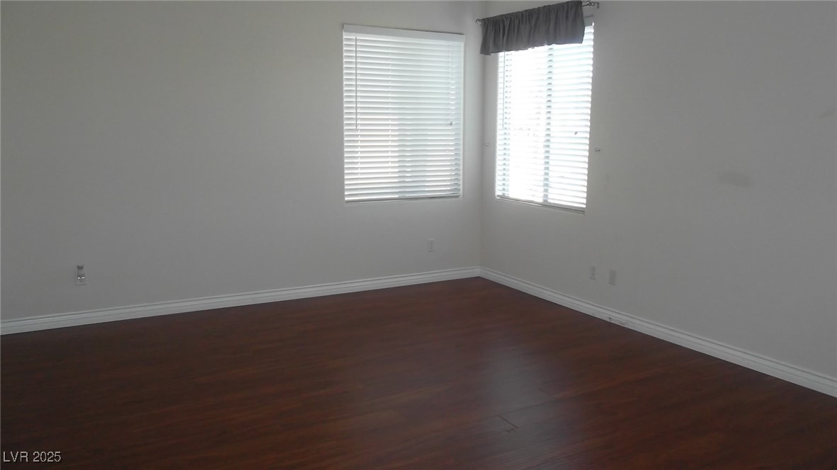 40 Peak Villa Avenue Property Photo 16