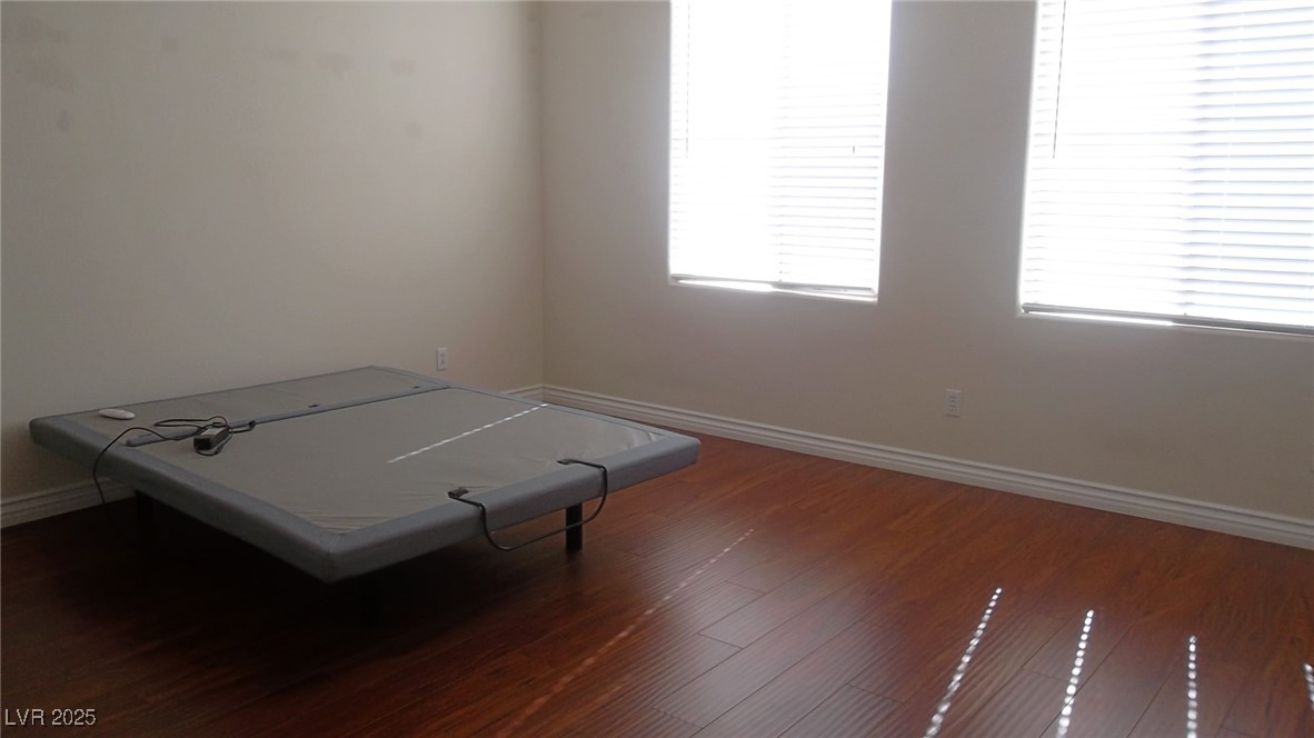 40 Peak Villa Avenue Property Photo 23
