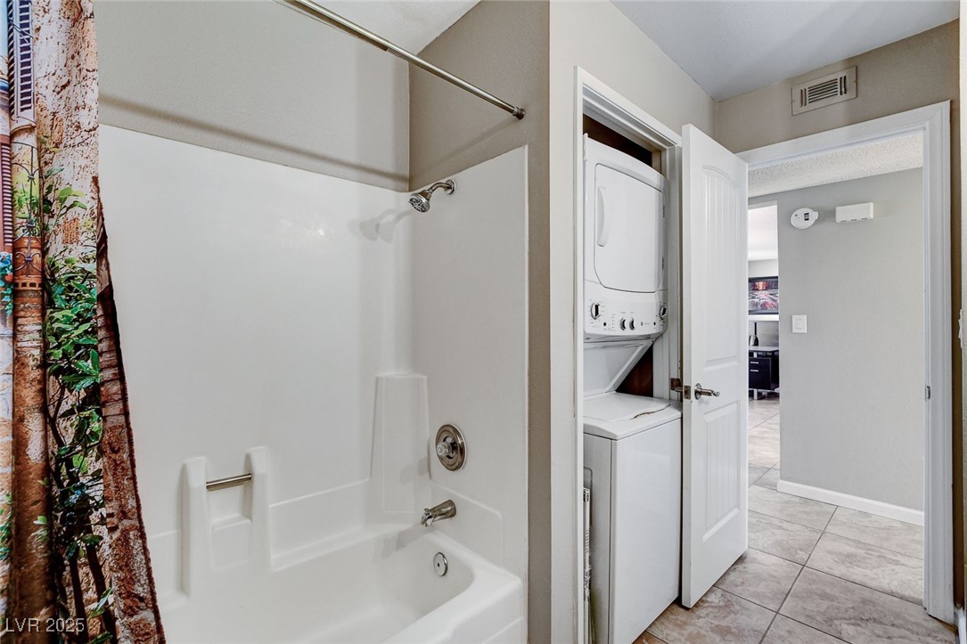 4241 Gannet Circle 205 Property Photo 26