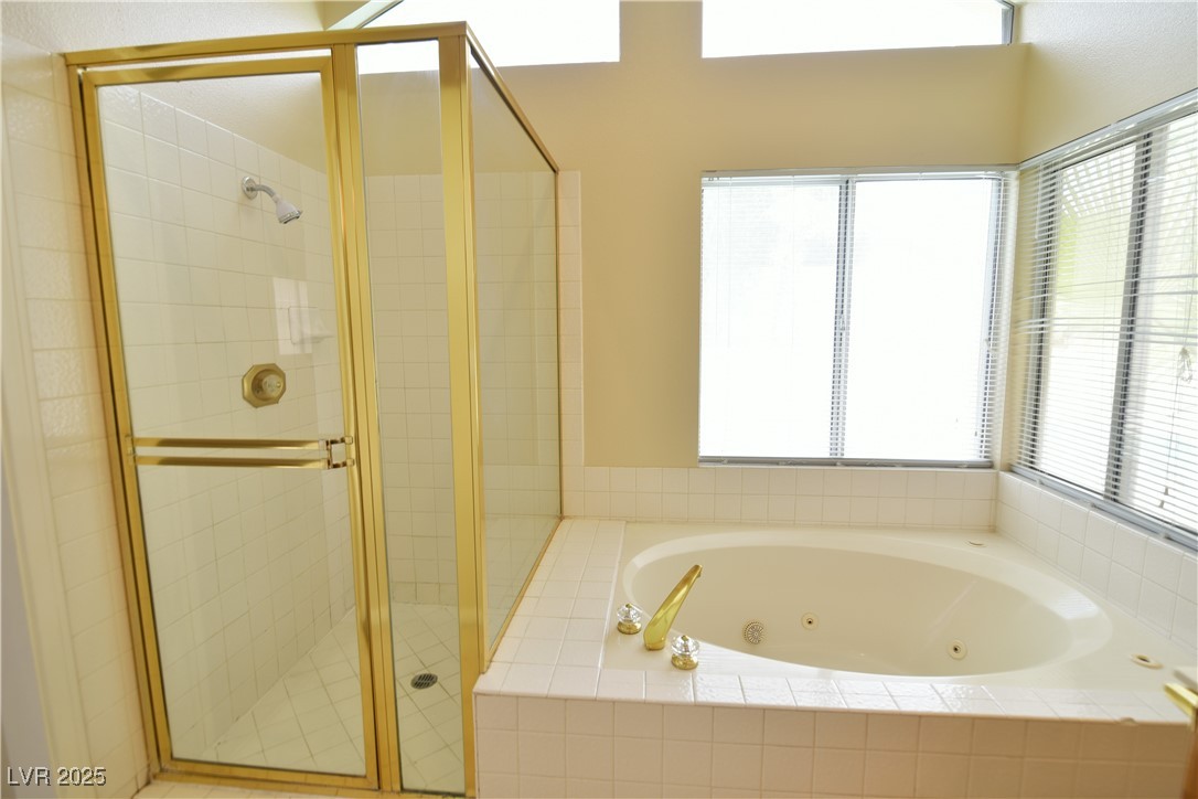 2929 Bridge Creek Street Property Photo 22