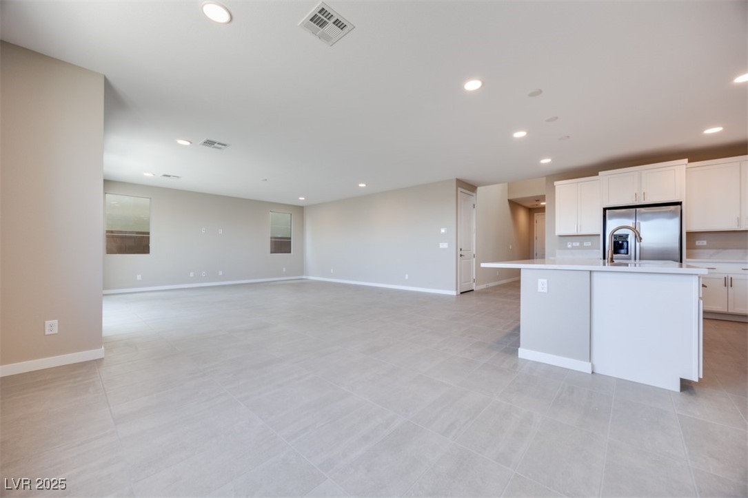 6828 Pacific Robin Street Property Photo 11
