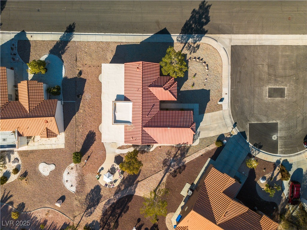 9037 Grayling Drive Property Photo 37