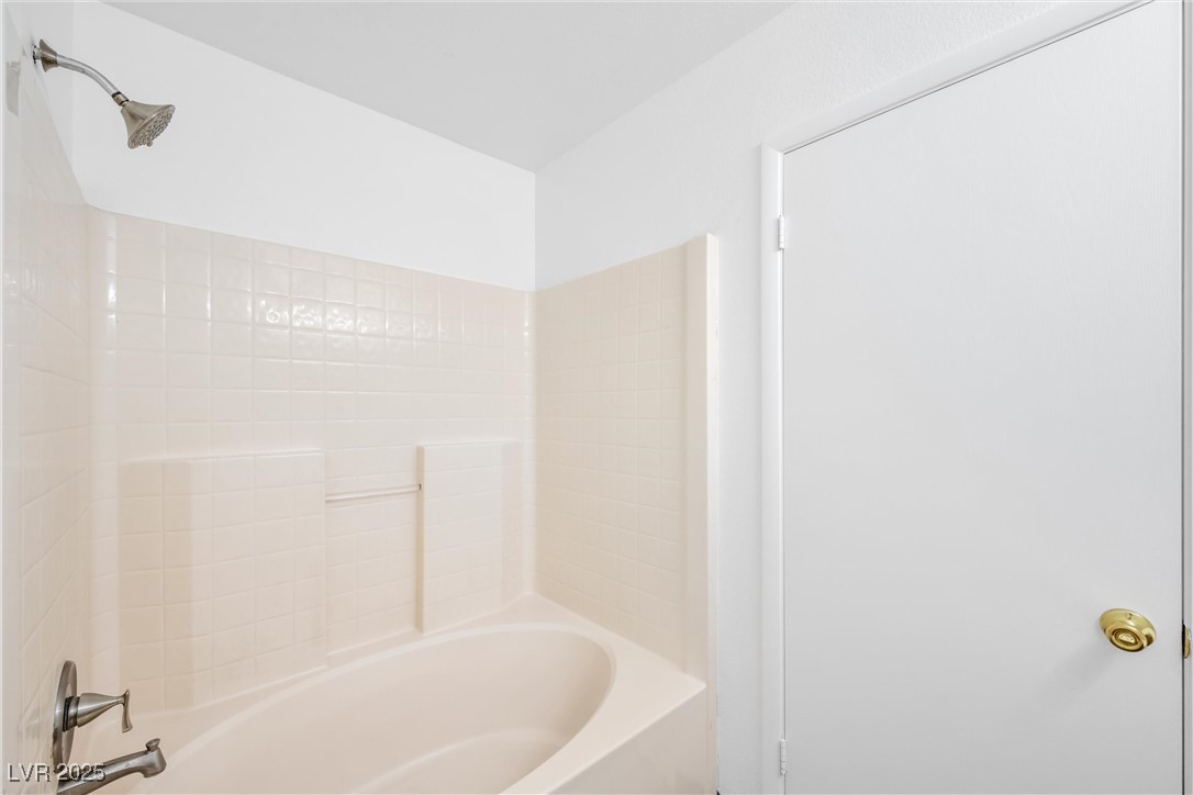 610 Roberta Alecia Avenue Property Photo 44