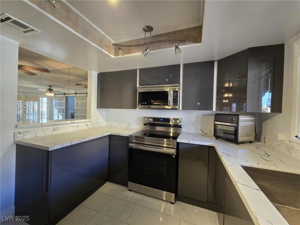 2953 Calle Grande Property Photo 10